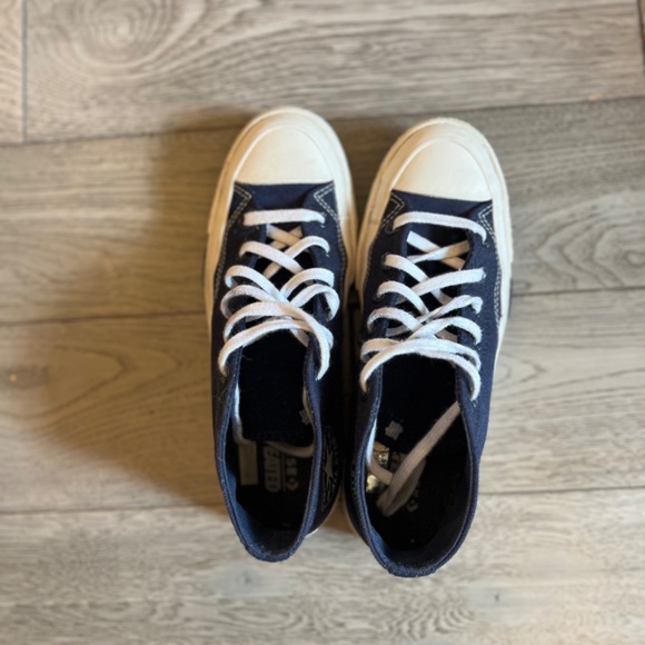 Converse Allstars Undefeated Athletics - Picture 3 of 6